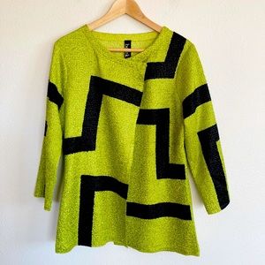 Berek Crinkle Top Green Black Geometric One Button Abstract Womens Sz M